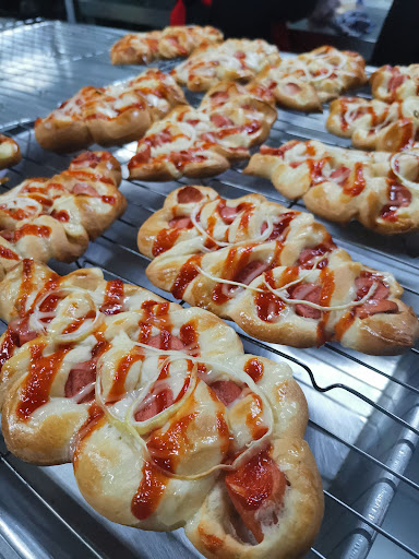 Intan's Oven Bakery & Cafe
