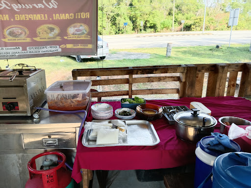 Warung kelab Dagang , Nasi Kukus Pizza Talam kampar & Coffee