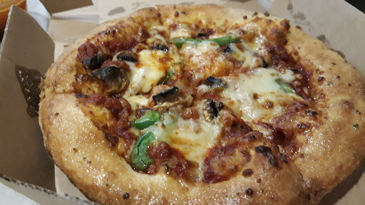 Domino's Bundusan
