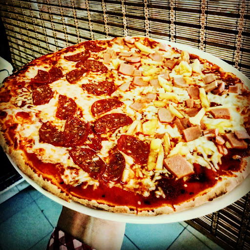 Pizza Dragoncello