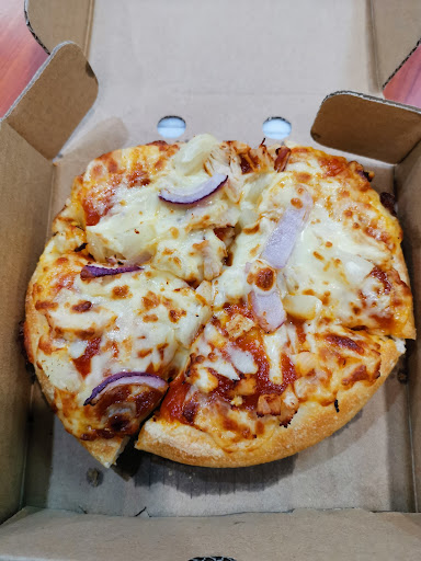 Pizza Hut Restaurant Suria Sabah
