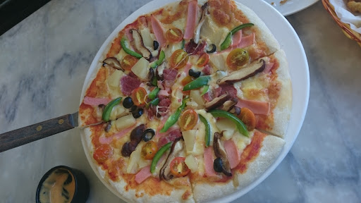 Gimsa Bistro & Grill
