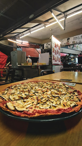 Old Lantern Pizza