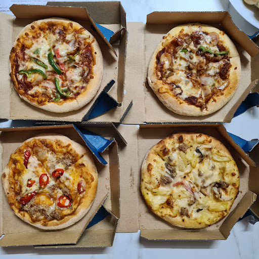 Domino's • Rawang Maison