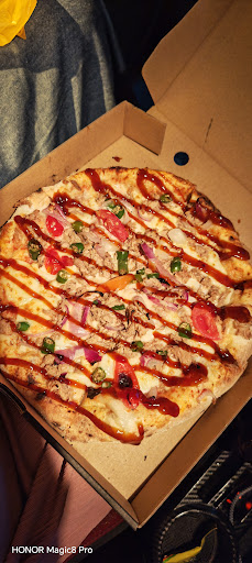 Pareetos Pizza Parit Sulong