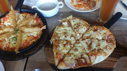 Pizza Hut Restaurant Kluang