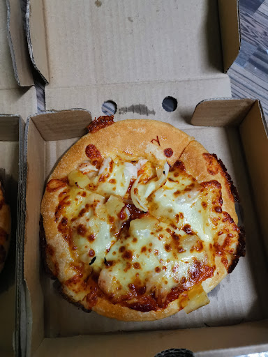 Pizza Hut Delivery Sultanah
