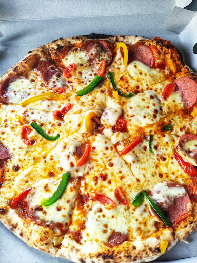 Pizza Kayu Api Melaka