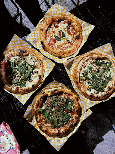 G8 Pizza