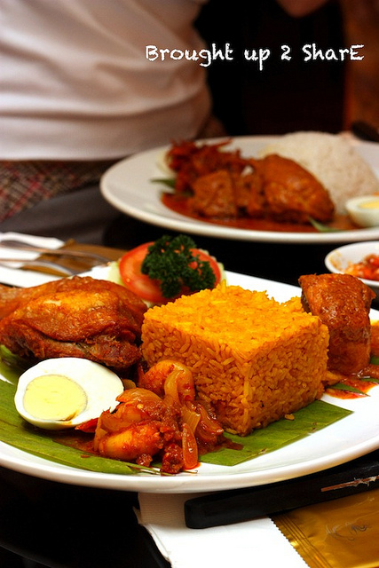 Sakura Cafe: Gambar Kafe Sakura Menawan & Kreatif